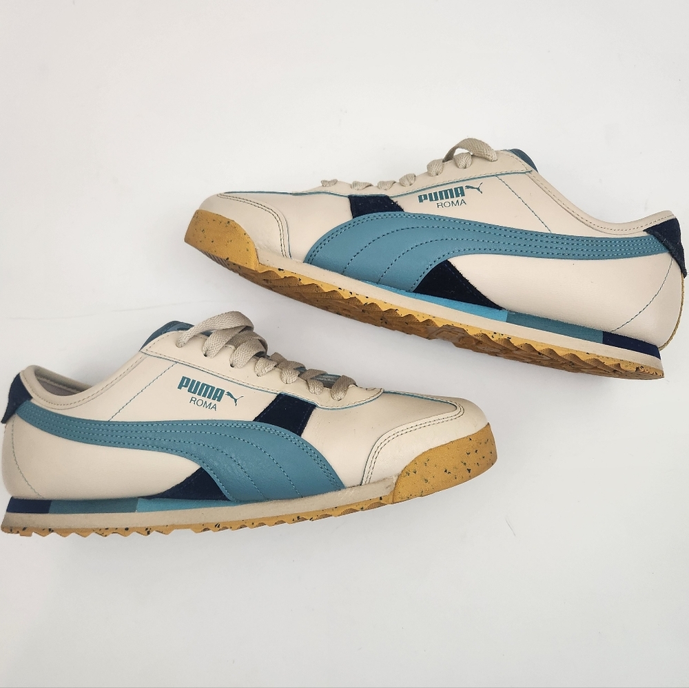 Puma Roma Men's Sneakers - Cream and Blue Accents